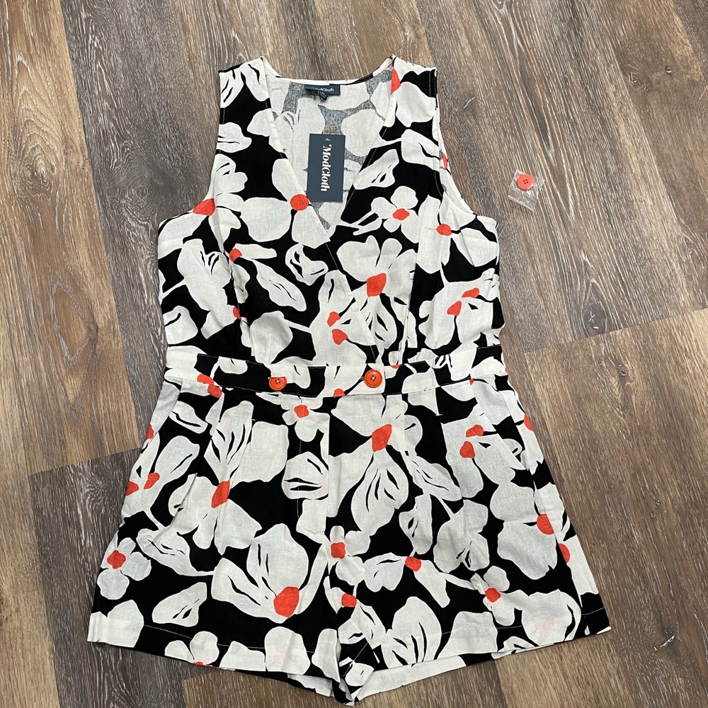 BNWT ModCloth Just Want to Have Sun Surplice Romper - Picture 4 of 14